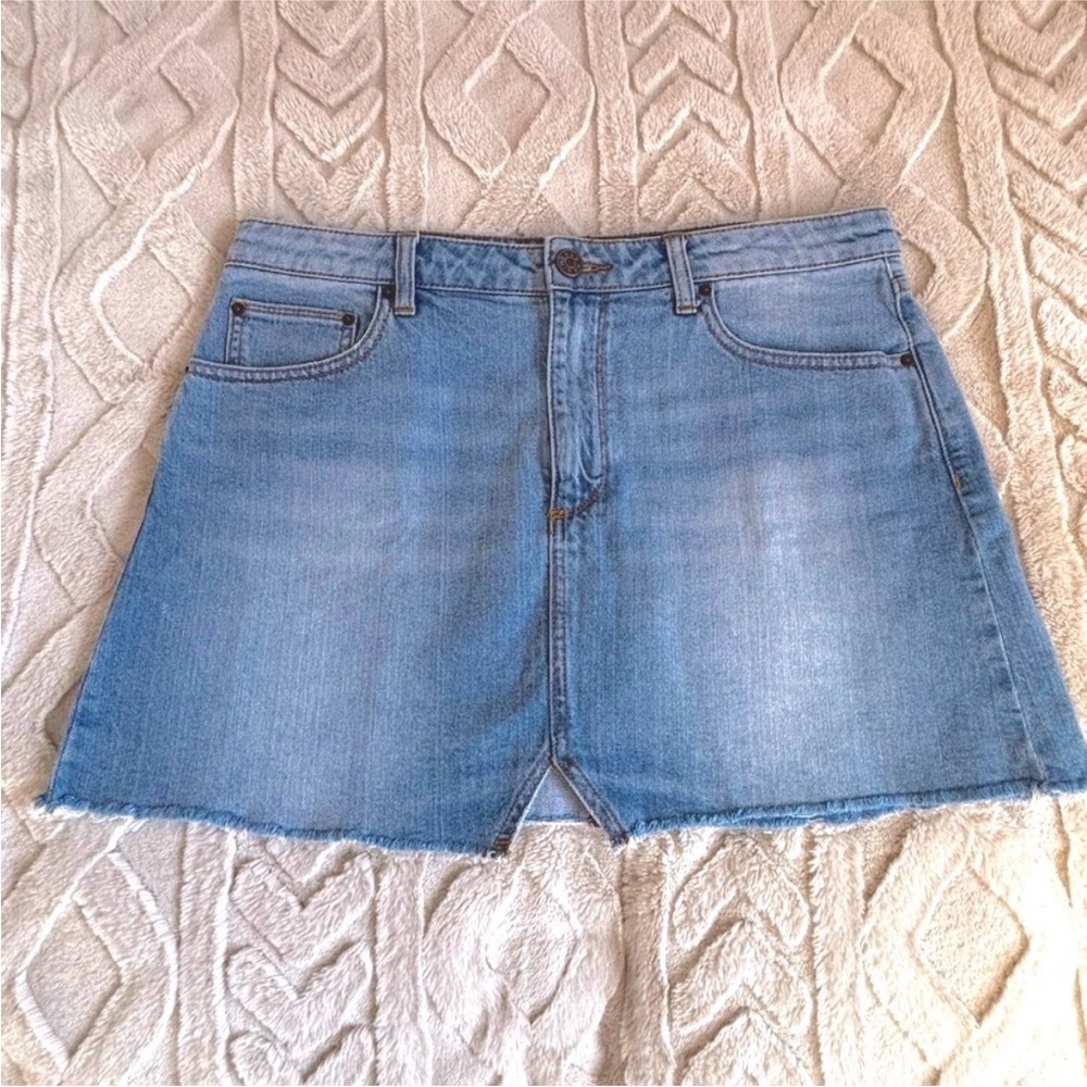 Urban Outfitters Denim Blue Mini Skirt - Picture 2 of 4